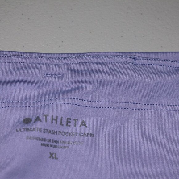 Purple Athleta Ulitamte  Stash Pocket Capris Size XL - Picture 3 of 5